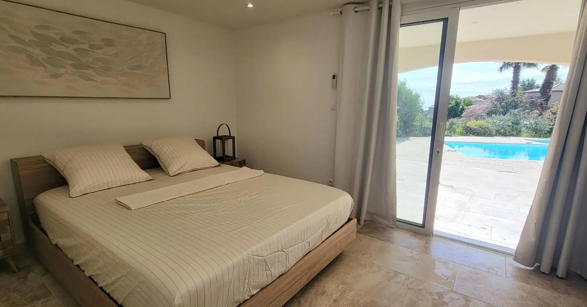 House With Private Pool In Roquebrune-Sur-Argens